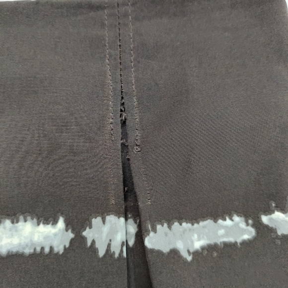 Women's simply vera, Vera Wang size 4 pleated skirt. Silky soft. - Picture 10 of 10